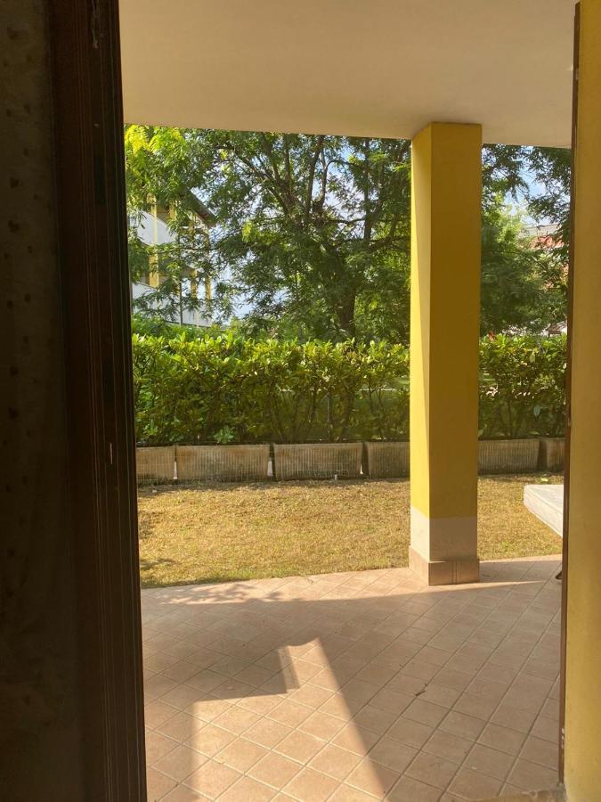 Appartamento Il Faro Con Giardino In Residence Con Piscina Desenzano del Garda Ngoại thất bức ảnh